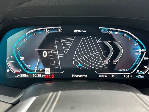 Certified 2022 BMW X5 xDrive45e w/ Climate Comfort Package image 35