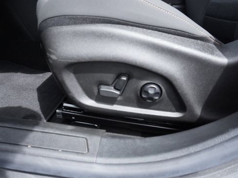 Certified 2024 Alfa Romeo Tonale Ti image 21