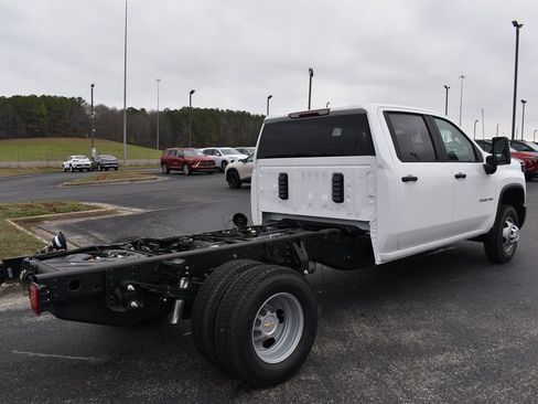 New 2026 Chevrolet Silverado 3500 W/T w/ WT Convenience Package image 3