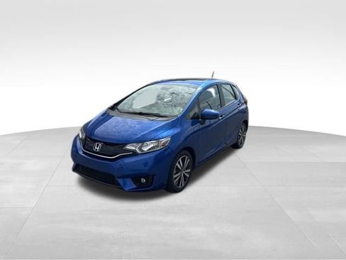 Used 2017 Honda Fit EX image 4
