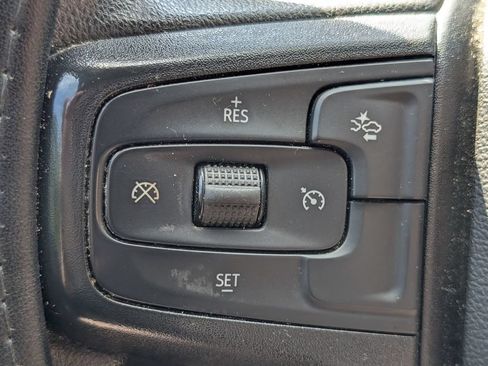 Used 2024 Chevrolet Silverado 2500 Custom w/ Custom Convenience Package AWD/4WD image 19