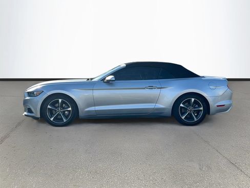 Used 2017 Ford Mustang Convertible w/ Equipment Group 051A RWD image 4