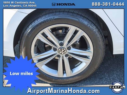 Used 2023 Volkswagen Jetta SE image 16