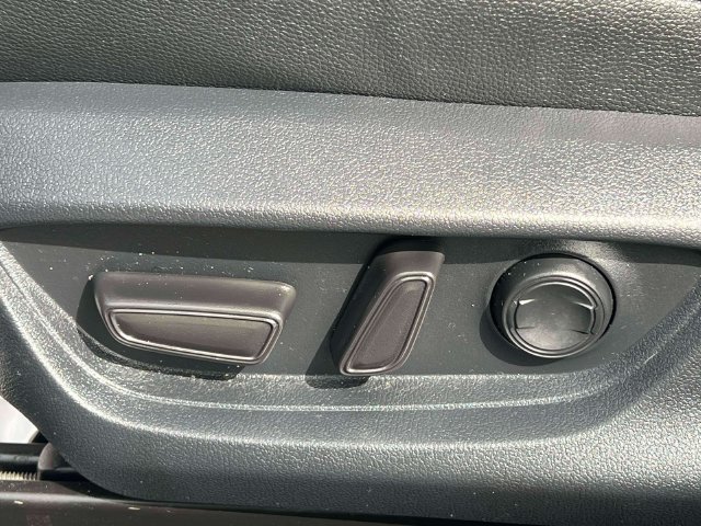 Certified 2025 Toyota Camry SE w/ Convenience Package FWD image 18