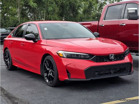 Used 2025 Honda Civic Sport image 6