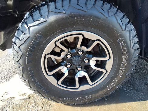 Used 2017 RAM 1500 Rebel w/ Luxury Group AWD/4WD image 10
