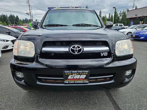 Used 2005 Toyota Sequoia Limited AWD/4WD image 2