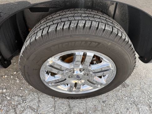 Used 2010 Ford Explorer Sport Trac Limited AWD/4WD image 12