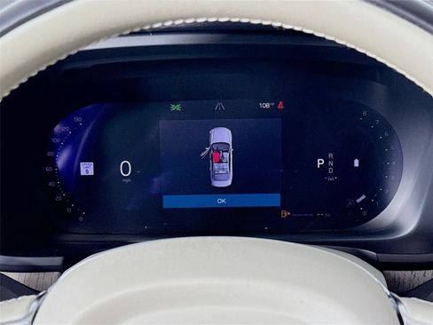 Used 2023 Volvo S90 B6 Plus AWD/4WD image 14