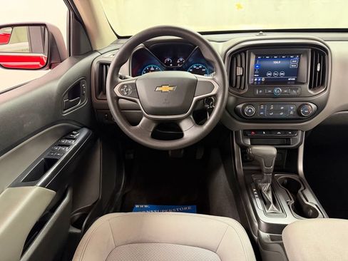 Used 2020 Chevrolet Colorado W/T w/ WT Convenience Package RWD image 27