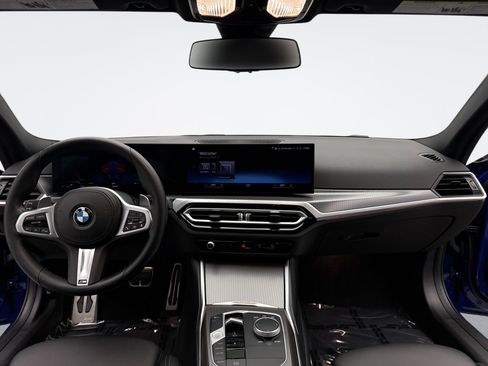 Used 2023 BMW M340i RWD image 15