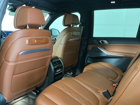 Certified 2025 BMW X7 xDrive40i image 25
