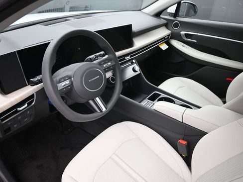New 2026 Hyundai Sonata Blue FWD image 19