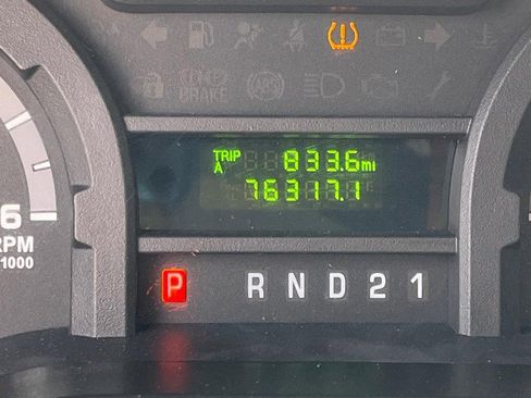 Used 2013 Ford E-250 and Econoline 250 image 14