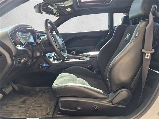 Used 2017 Dodge Challenger R/T Scat Pack RWD image 17