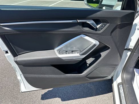 Used 2022 Audi Q3 2.0T Premium Plus AWD/4WD image 15