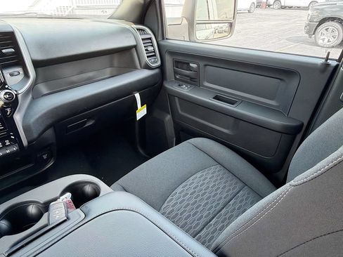 New 2026 RAM 2500 Tradesman AWD/4WD image 29