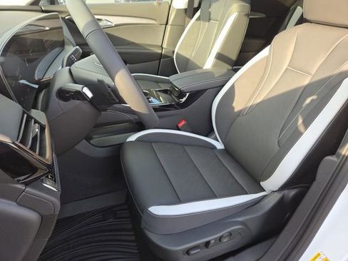 New 2026 Buick Envision Sport Touring AWD/4WD image 34