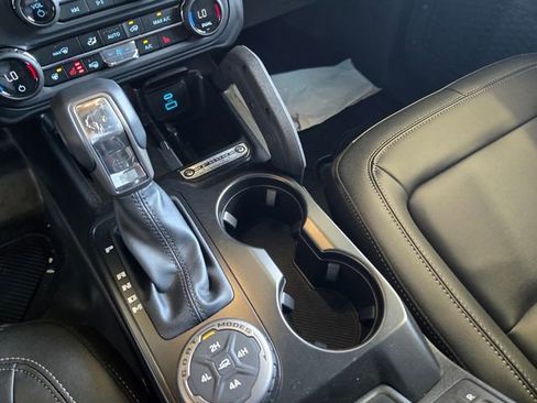 New 2025 Ford Bronco Badlands AWD/4WD image 16