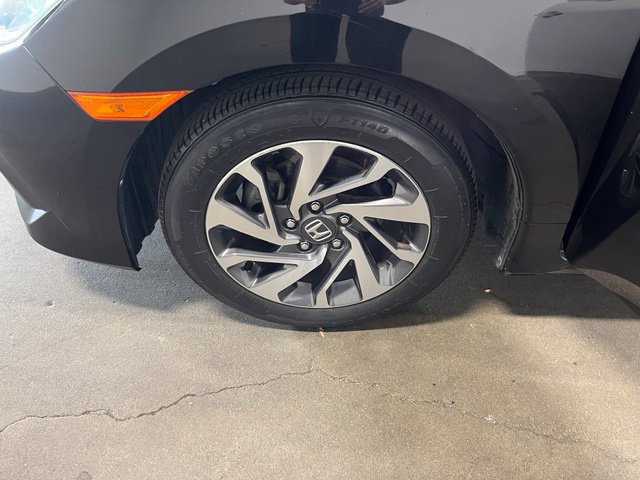 Used 2018 Honda Civic EX image 31