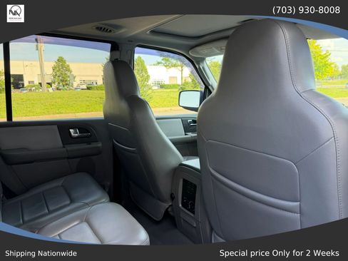 Used 2005 Ford Expedition XLT AWD/4WD image 9