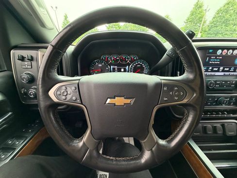 Used 2018 Chevrolet Silverado 3500 High Country w/ Duramax Plus Package AWD/4WD image 30