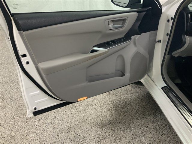 Used 2016 Toyota Camry LE w/ Protection Package (Q2) FWD image 14