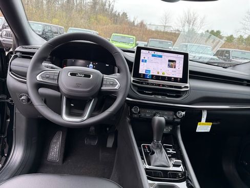 New 2026 Jeep Compass Limited w/ Sun, Sound & Navigation Group image 12