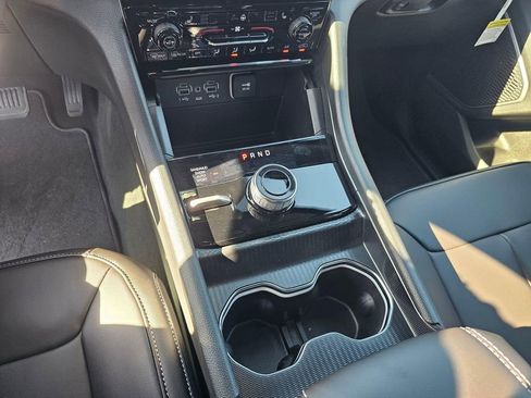 New 2025 Jeep Grand Cherokee L Limited w/ Black Appearance Package image 22