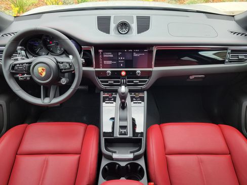 New 2026 Porsche Macan Turbo AWD/4WD image 12