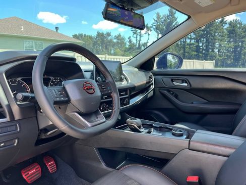 Used 2026 Nissan Rogue SV w/ Rock Creek Premium Package AWD/4WD image 17