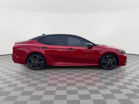 Used 2025 Toyota Camry XSE FWD image 8