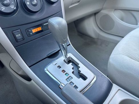 Used 2010 Toyota Corolla LE w/ All Weather Guard Pkg image 25