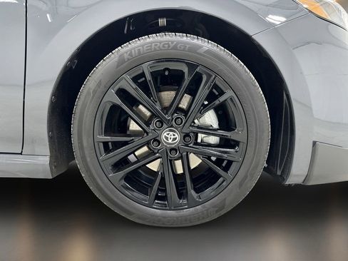 Used 2026 Toyota Camry SE FWD image 10
