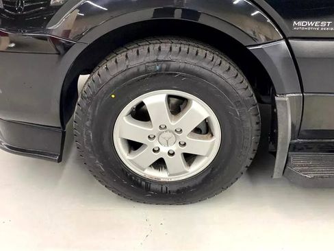 Used 2016 Mercedes-Benz Sprinter 2500 image 26