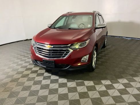 Used 2018 Chevrolet Equinox Premier image 4