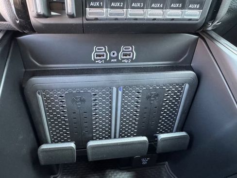 New 2026 RAM 3500 Big Horn AWD/4WD image 36