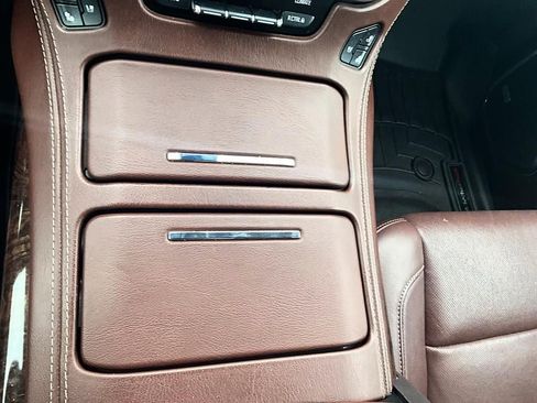 Used 2017 Chevrolet Tahoe Premier AWD/4WD image 26