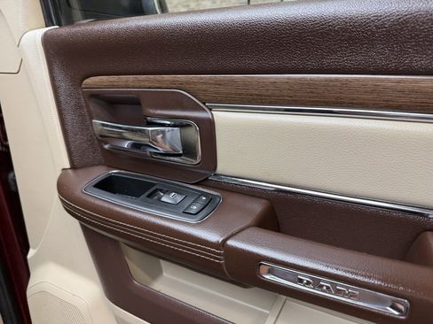 Used 2017 RAM 3500 Laramie image 12