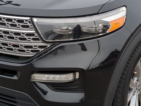 Used 2020 Ford Explorer Limited image 15