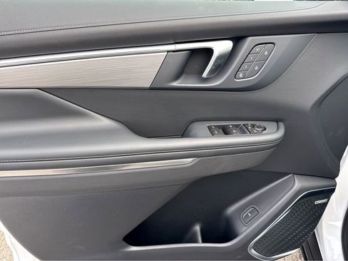 New 2026 Buick Enclave Preferred w/ Power Package FWD image 10