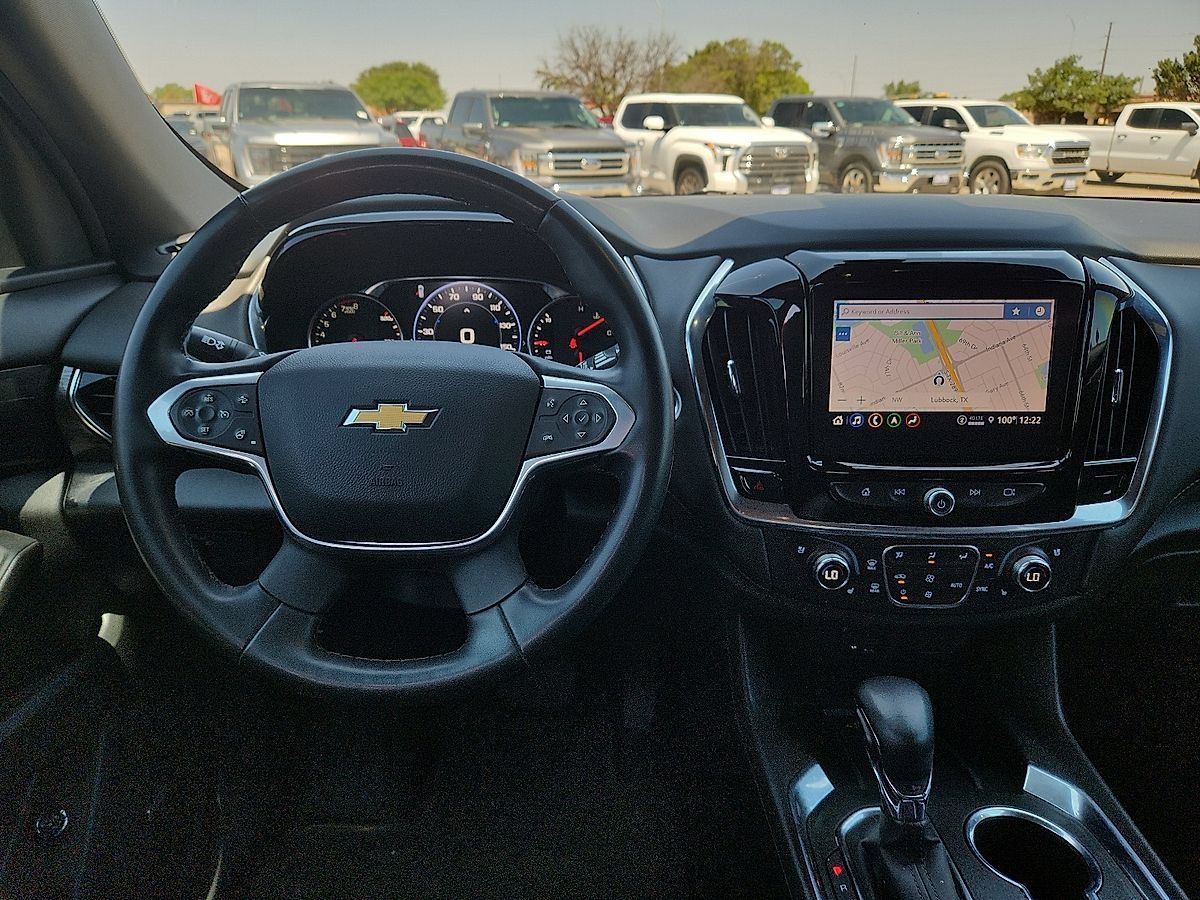 Used 2023 Chevrolet Traverse High Country AWD/4WD image 6