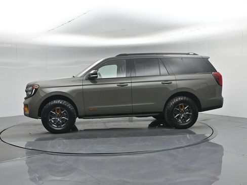 Used 2025 Ford Expedition Tremor AWD/4WD image 35