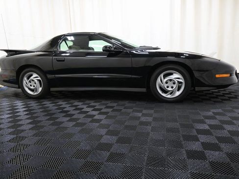 Used 1994 Pontiac Firebird Trans Am image 9