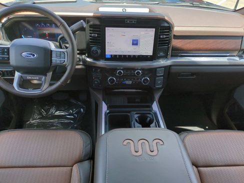 New 2026 Ford F250 King Ranch w/ FX4 Off-Road Package AWD/4WD image 15