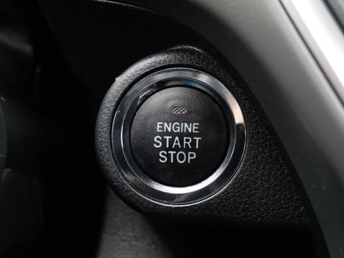 Certified 2025 Subaru Crosstrek 2.0i Premium image 30