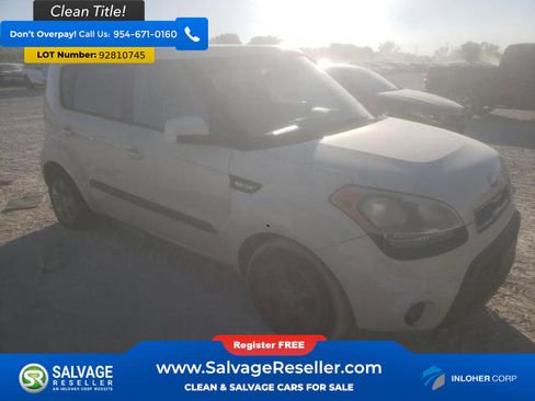 Used 2013 Kia Soul FWD image 5