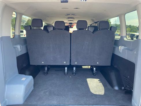 Used 2016 Ford Transit 350 XLT RWD image 31
