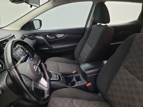 Used 2021 Nissan Rogue Sport SV AWD/4WD image 17