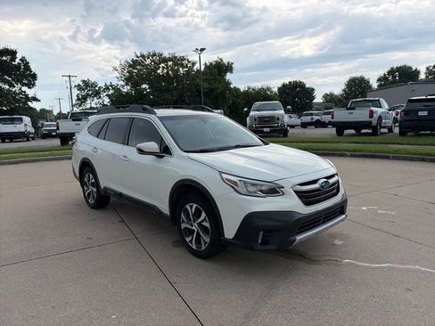 Used 2022 Subaru Outback Limited XT AWD/4WD image 7